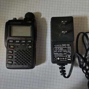 八重洲無線 YAESU VX-3 144/430MHz FMデュアルバンドトランシーバー