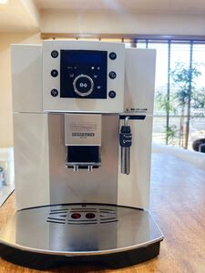 DeLonghi PERFECTA PLUS 全自動コーヒーマシン ESAM5450WH デロンギ