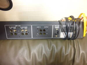 DL-RM10R （レッド）