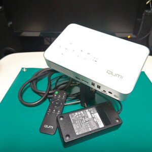QUMI プロジェクター 本体 リモコン・電源アダプター付 投影時間少なめ 2026年最新】Yahoo!オークション - qumi q(すべて)の中古品・新品・未