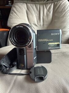 美品 撮影再生ダビングOK　SONY　DCR-PC300　付属品あり　液晶綺麗 美品 撮影再生ダビングOK SONY DCR-PC300 付属品あり 液晶綺麗｜Yahoo