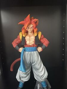 一番くじ THE GREATEST SAIYAN A賞 超サイヤ人4ゴジータ