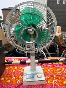 専用　Vintage Fan グリーン 卓上扇風機 専用 Vintage Fan グリーン 卓上扇風機の通販はau PAY マーケット