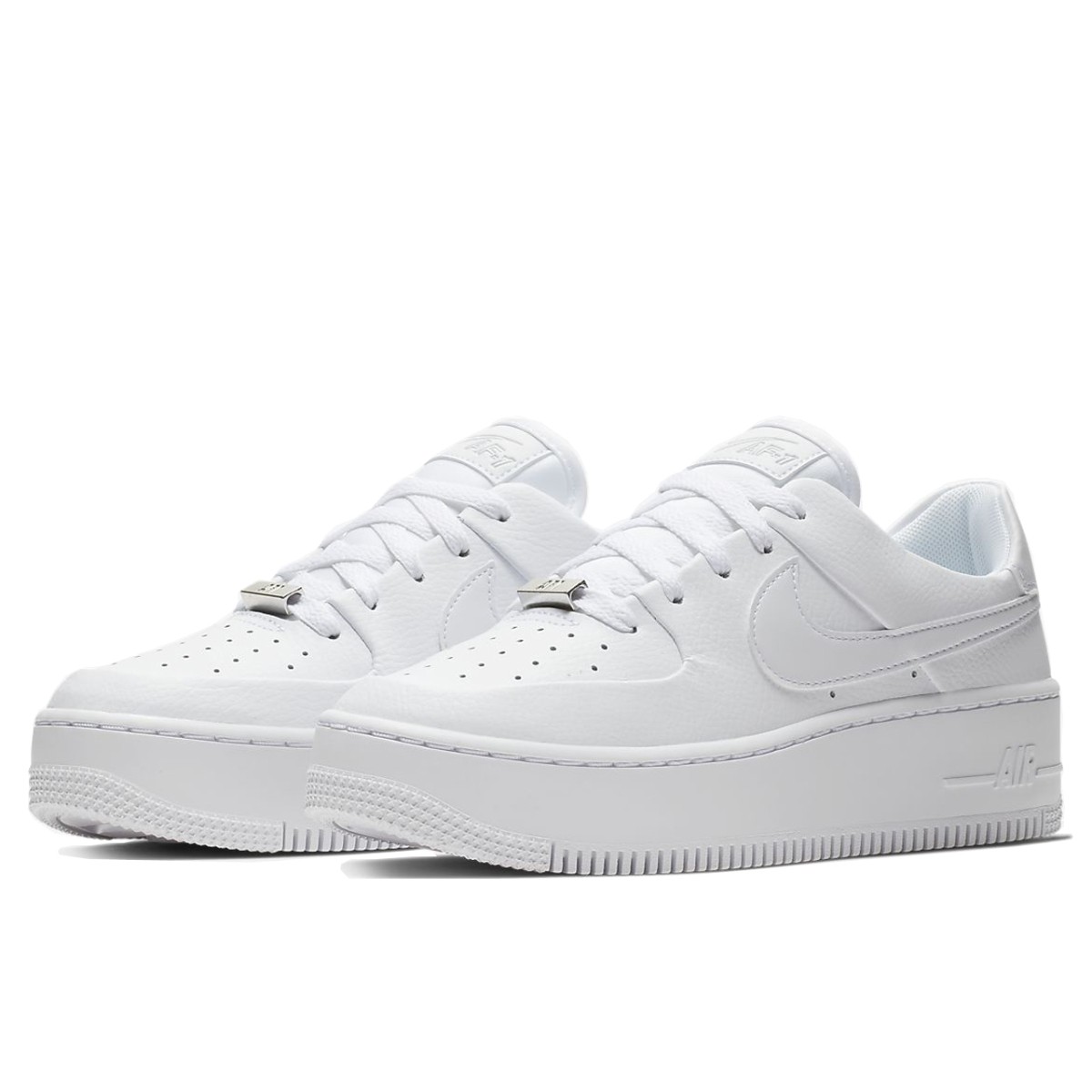 WMNS AIR FORCE 1 SAGE LOW "TRIPLE WHITE" AR5339-100 （ホワイト/ホワイト/ホワイト）
