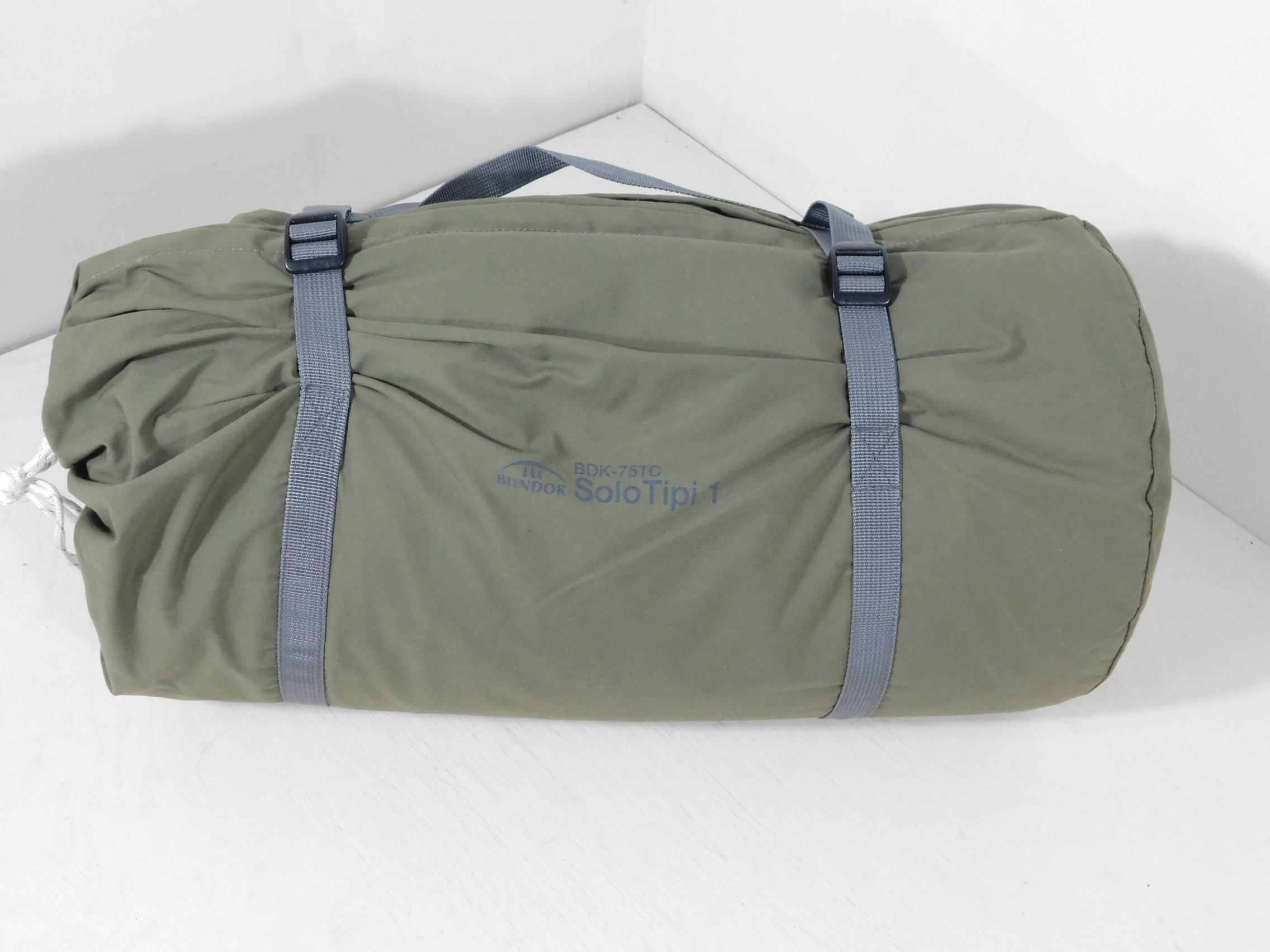 開封済ほぼ新品 カーキ BUNDOKバンドック ソロティピー1TC BDK-75TC
