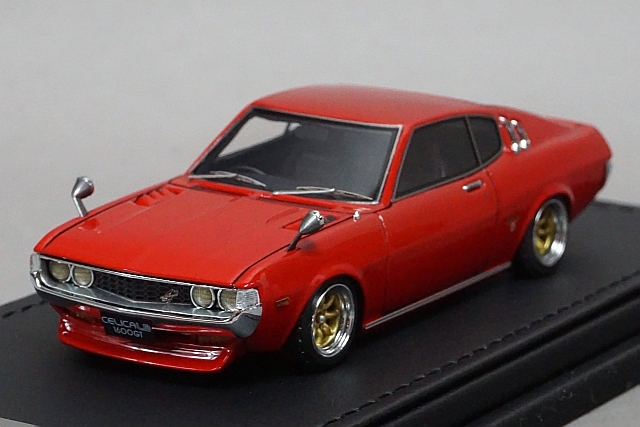 1/43 トヨタ セリカ 1600GT LB リフトバック TA27 レッド