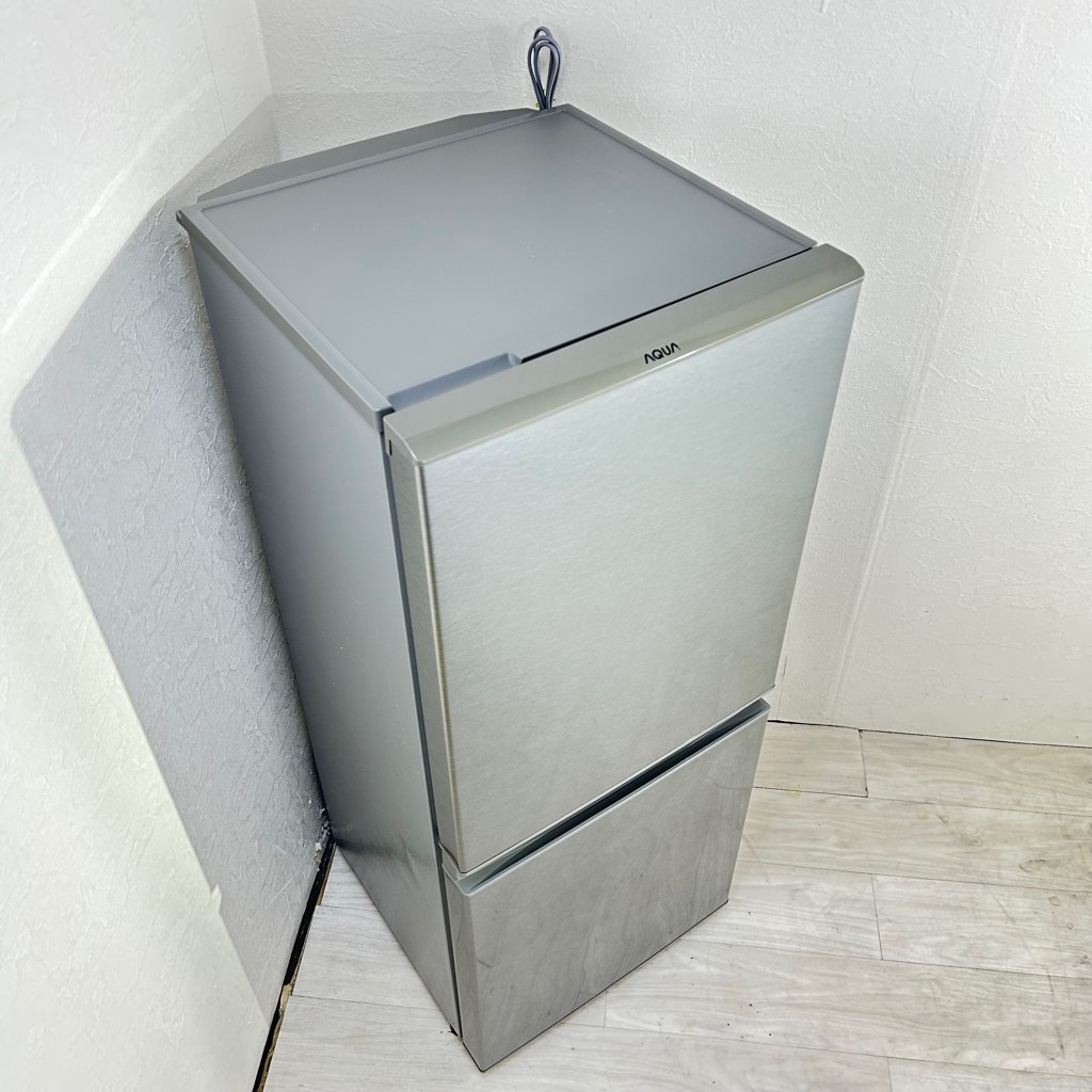 AQUA アクアAQR-13M(S)2ドア冷蔵庫(126L・右開き)ブラッシュシルバー