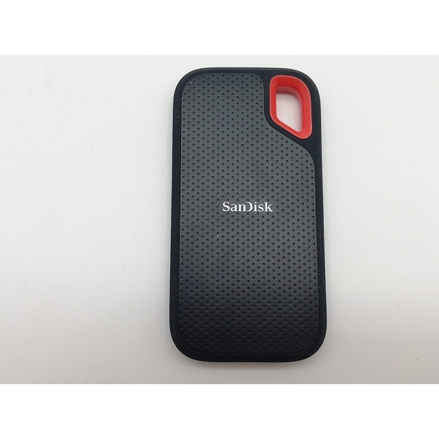 訳ありジャンク／SanDisk Extreme 外付けポータブルSSD 1TB／SDSSDE60