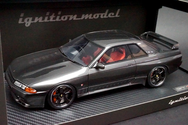 Yahoo!オークション - 1/18 NISSAN SKYLINE GT-R R32 NISMO ignition m
