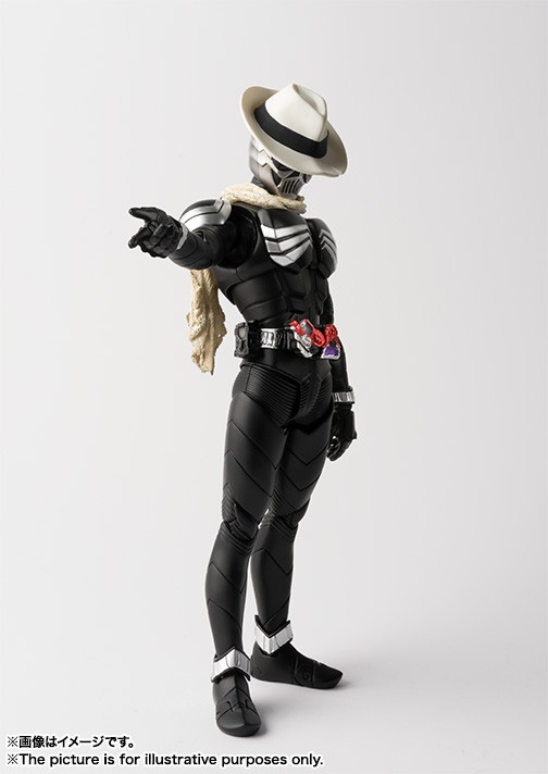 S H Figuarts 真骨彫製法 仮面ライダーダークカブトフィギュアーツ