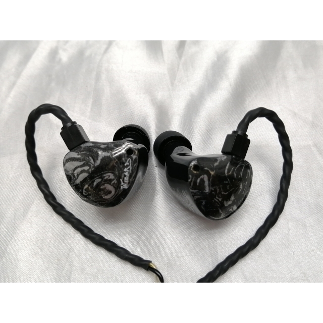 極美品】Noble Audio KHAN｜Yahoo!フリマ（旧PayPayフリマ）
