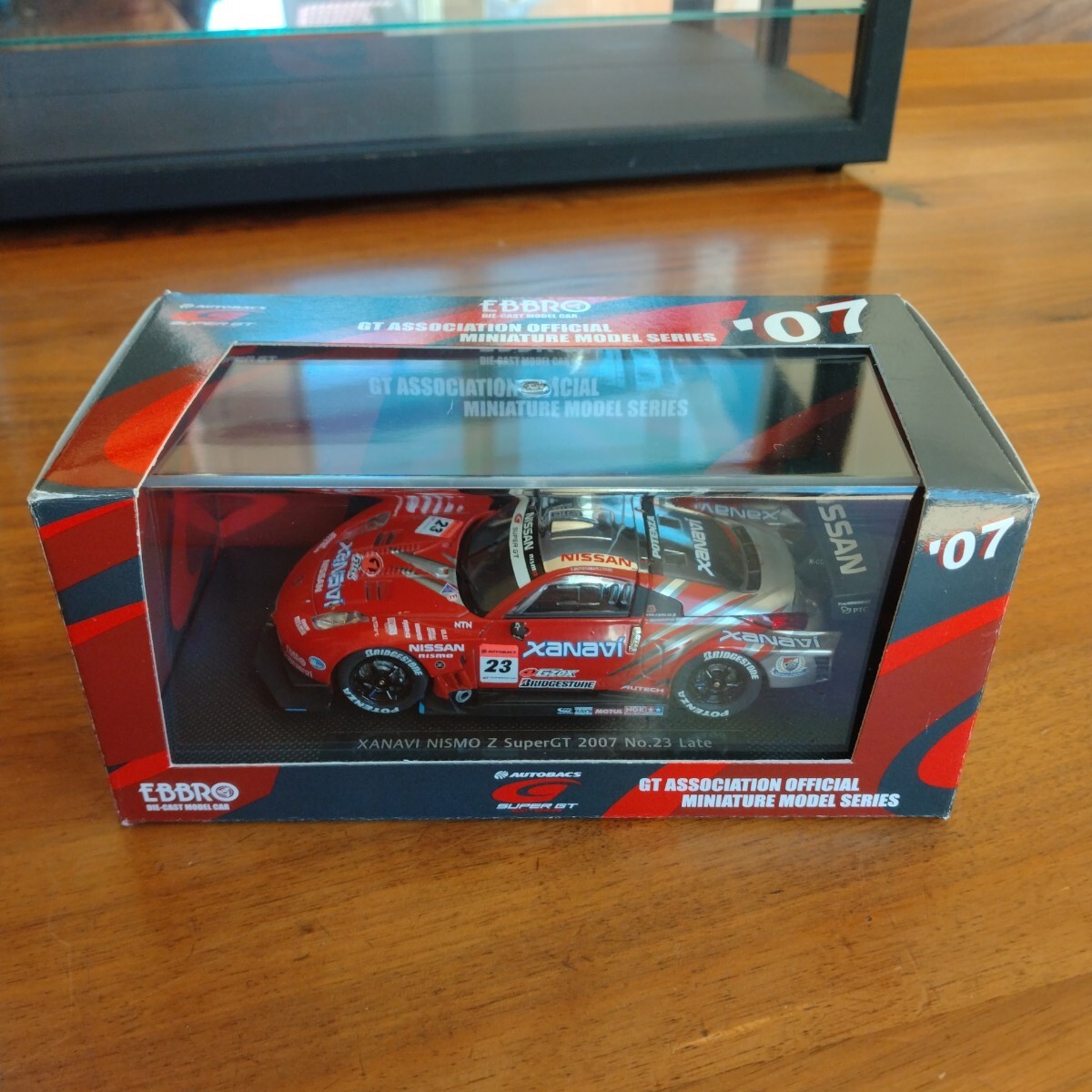 エブロ EBBRO 1/43 957 XANAVI NISMO Z ( Late Version ) SUPER GT500 No.23 SILVER/RED ザナビィ ニスモ レイトバージョン