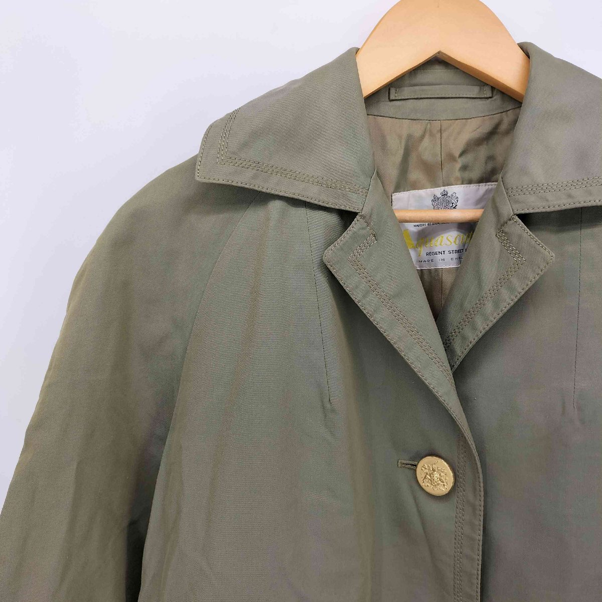 AQUASCUTUM(アクアスキュータム) スコットランド製 フラップポケット コート レディース 表記無 中古 古着 0324_画像3