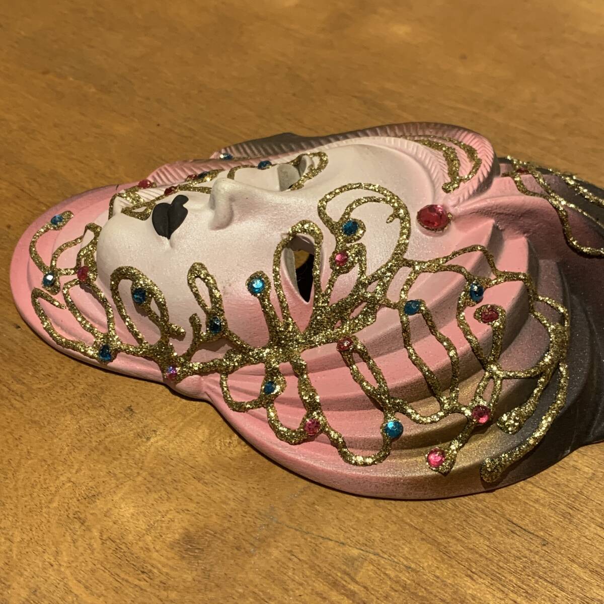壁掛け 仮面 ベネチアンマスク ピンク ヴェネチアン 壁掛け 仮面 ベネチアンマスク ピンク ヴェネチアン