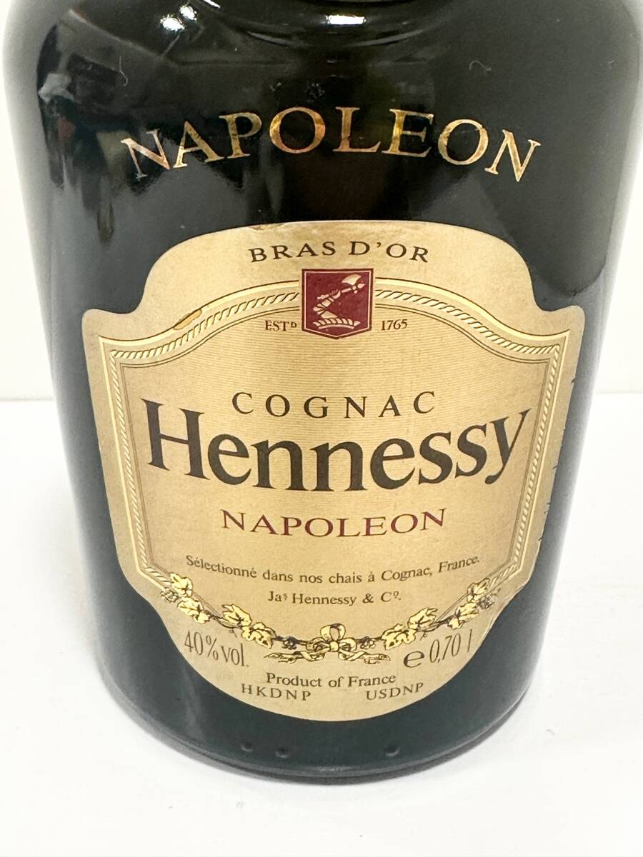 古酒/未開栓】ヘネシー ナポレオン 700ml 40% 外箱付き Hennessy 古酒/未開栓】ヘネシー ナポレオン 700ml 40% 外箱付き Hennessy
