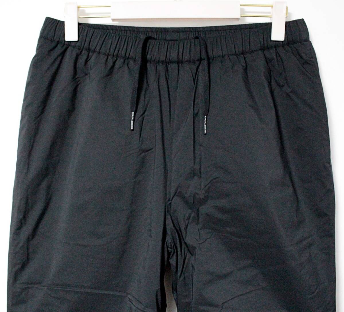 新品 ノースフェイス 耐水素材 中綿インサレーテッドパンツ XL 新品 ノースフェイス 耐水素材 中綿インサレーテッドパンツ XL
