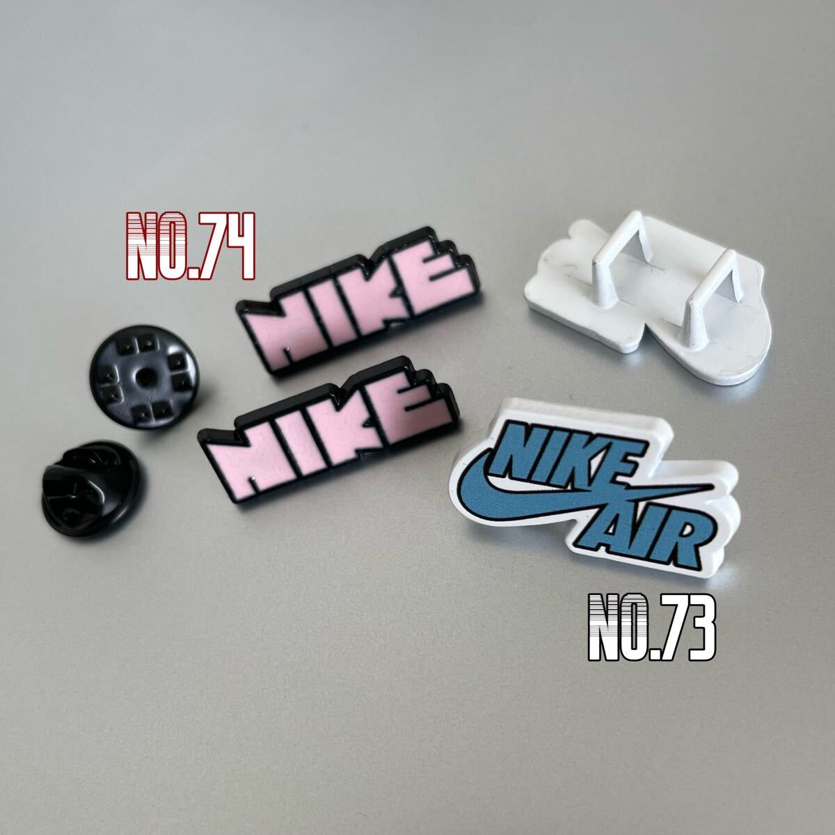 「NO.73 デュブレ、NO.74ピンバッジ」2足分　デュブレ スニーカー シューレース アクセサリー DUBRAE 靴ひも 靴紐 くつひも シューズ