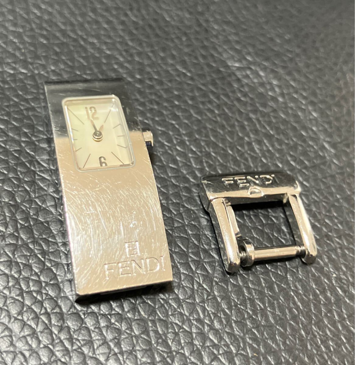 【稼動品】FENDI フェンディ　腕時計　レディース　フェイス　尾錠セット　新品電池交換済　動作確認済　 クォーツ　1円スタート