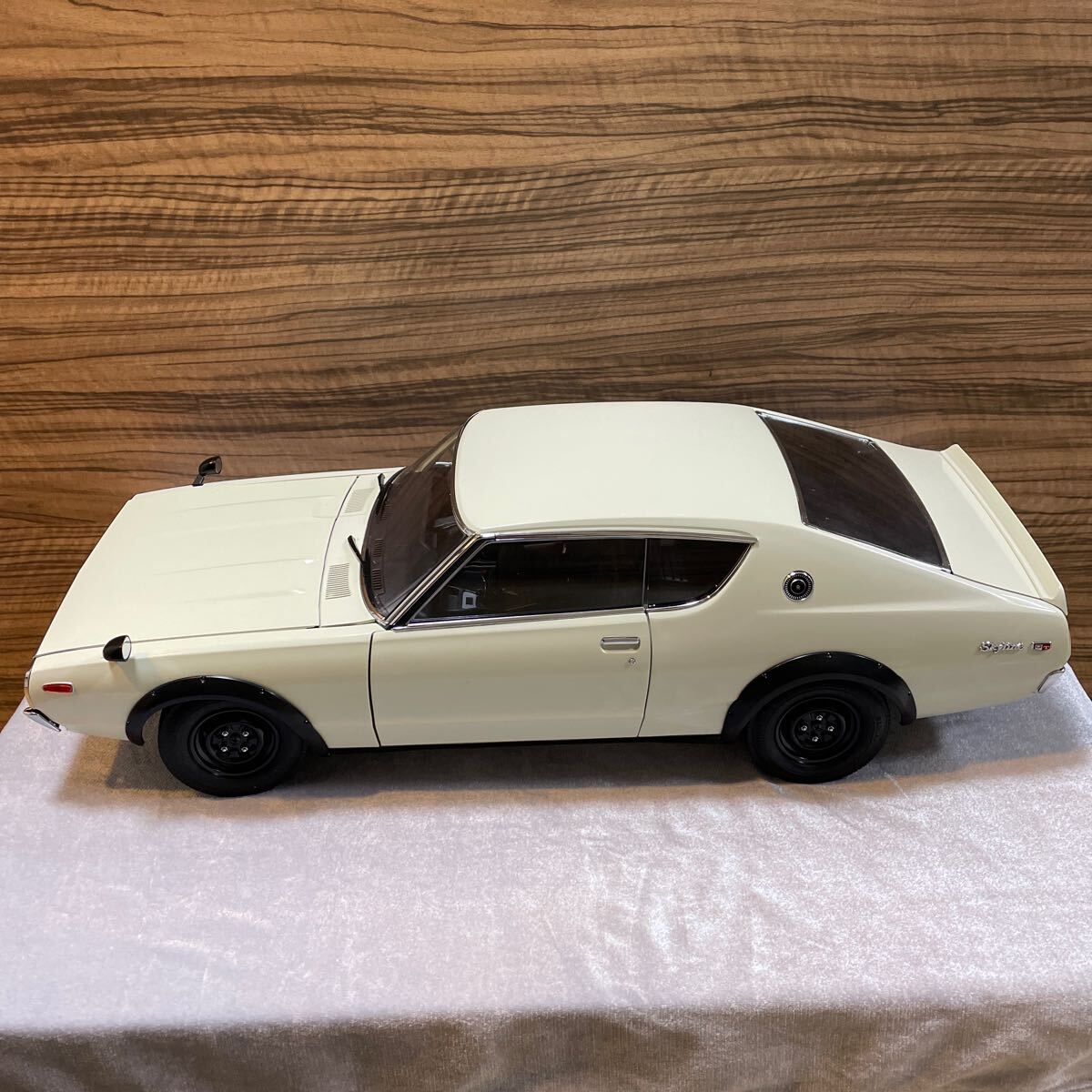 デアゴスティーニ 1/8 週刊 NISSAN スカイライン2000GT-R デアゴスティーニ 1/8 週刊 NISSAN スカイライン2000GT-R