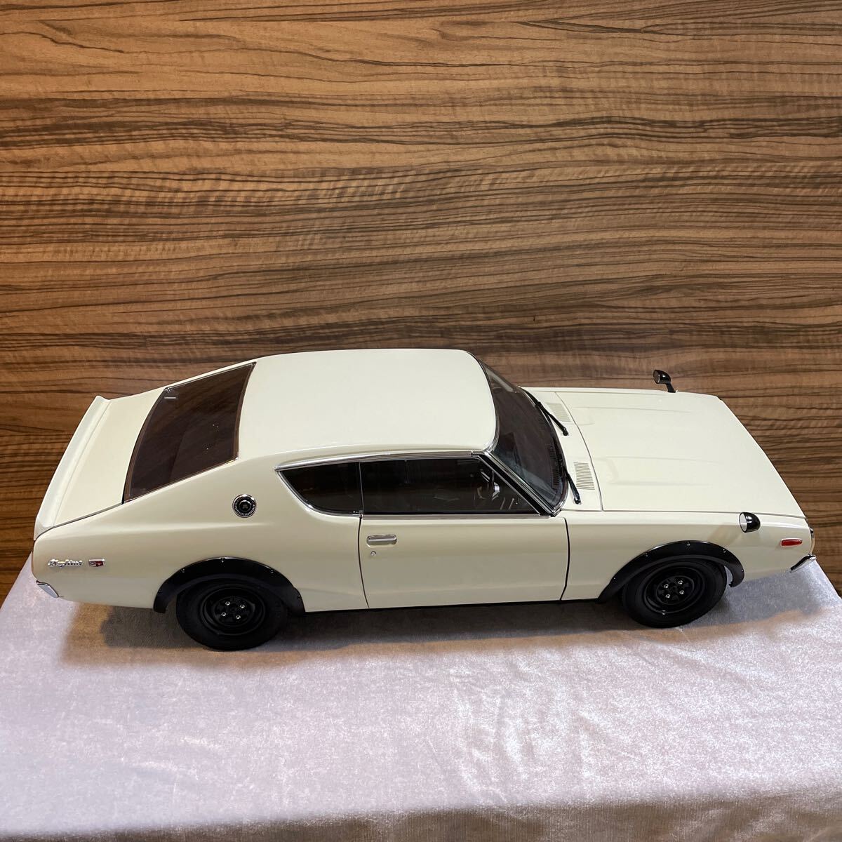 デアゴスティーニ 1/8 週刊 NISSAN スカイライン2000GT-R デアゴスティーニ 1/8 週刊 NISSAN スカイライン2000GT-R
