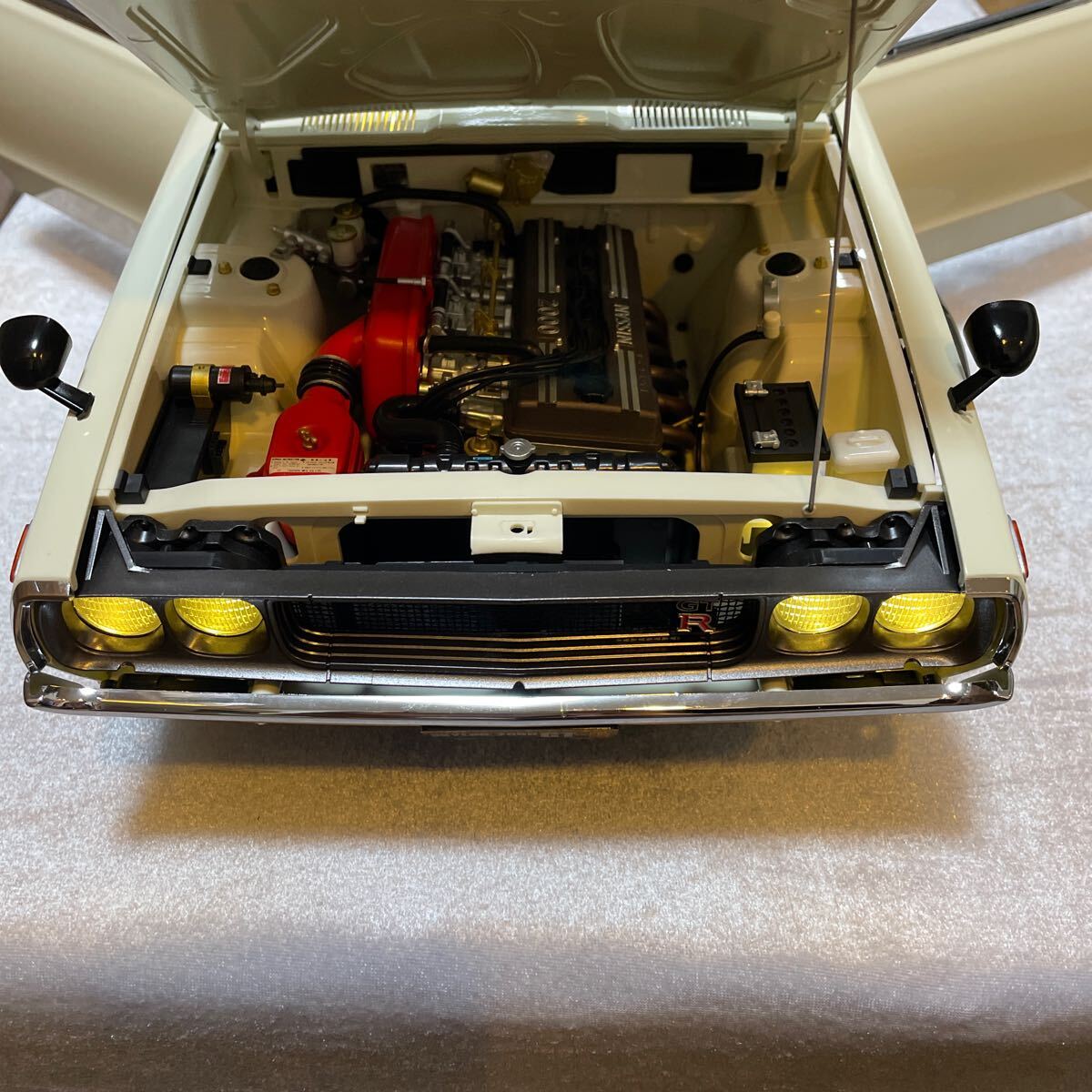 デアゴスティーニ 1/8 週刊 NISSAN スカイライン2000GT-R デアゴスティーニ 1/8 週刊 NISSAN スカイライン2000GT-R