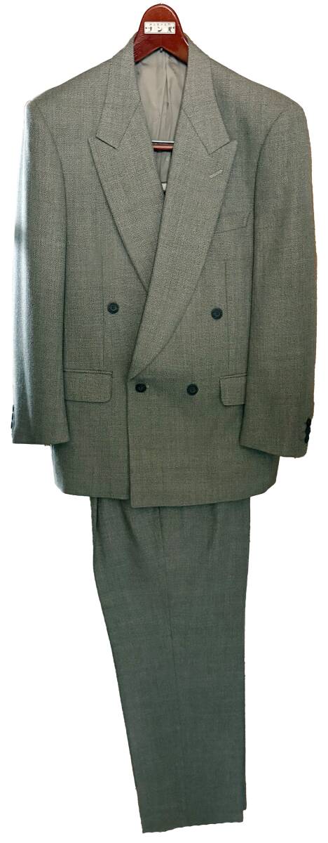 Trussardi 秋冬 ダブルスーツ 毛(ウール) 100% ライトグレースーツ・上下セットメンズ 92-79-170 A5 中古 古着・厚手