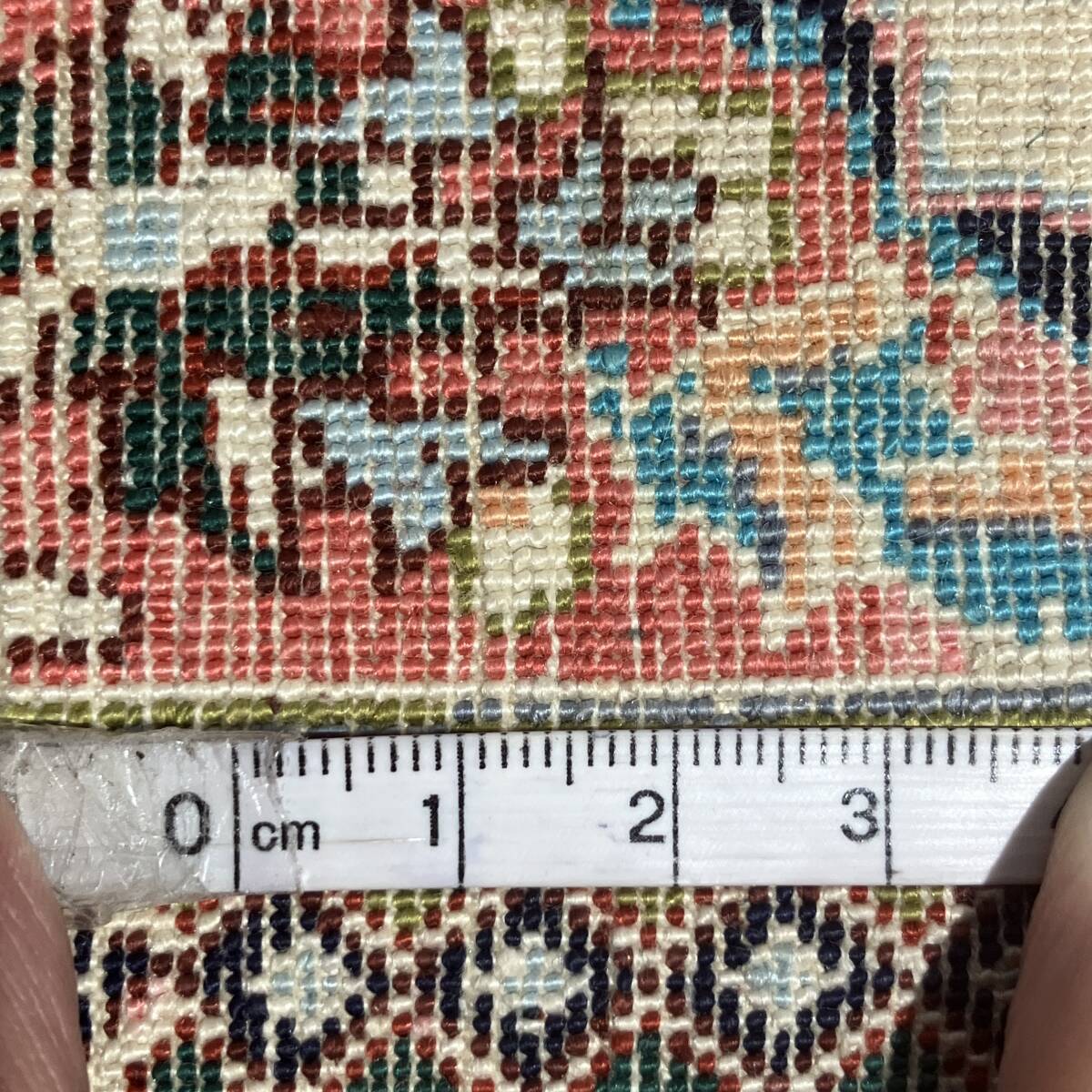 志)シルク 絨毯 長方形 61×101cm フリンジ 草花 花鳥 ラグ 志)シルク 絨毯 長方形 61×101cm フリンジ 草花 花鳥 ラグ