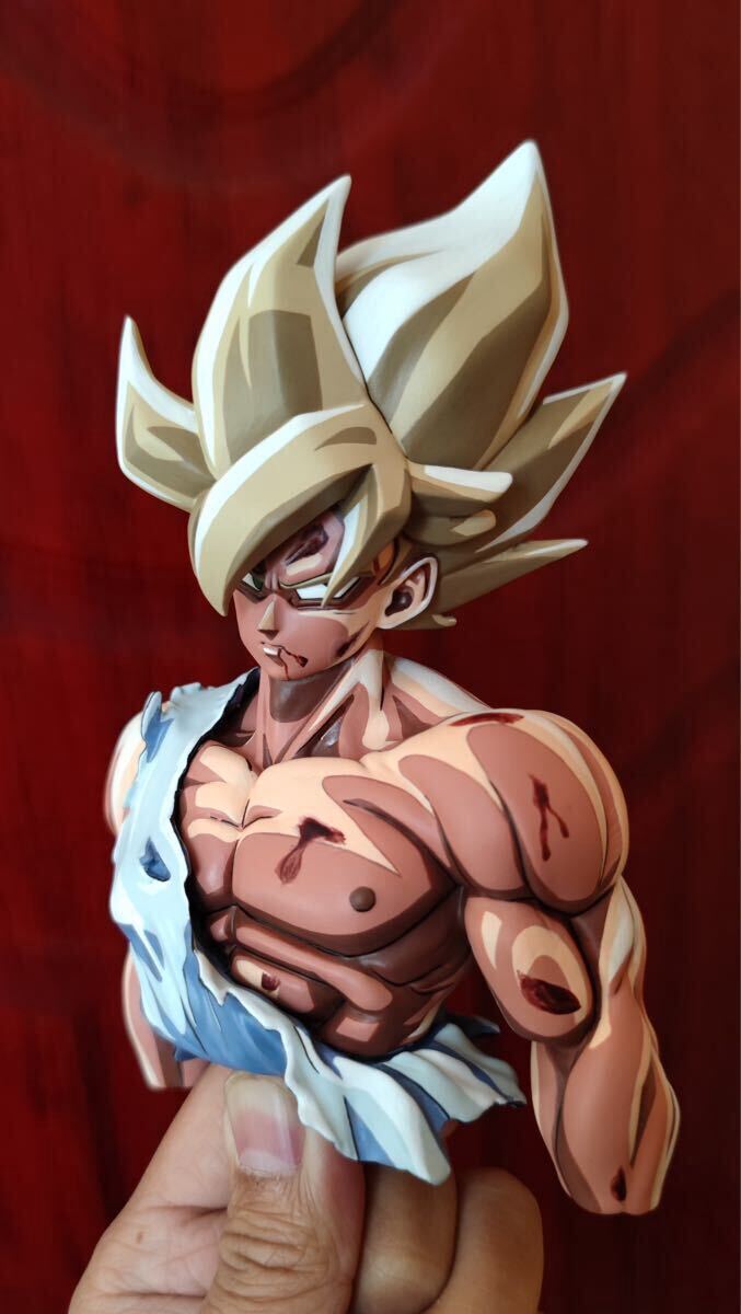 ドラゴンボールフィギュア 伝説の超サイヤ人 孫悟空 リペイント ドラゴンボールフィギュア 伝説の超サイヤ人 孫悟空 リペイント