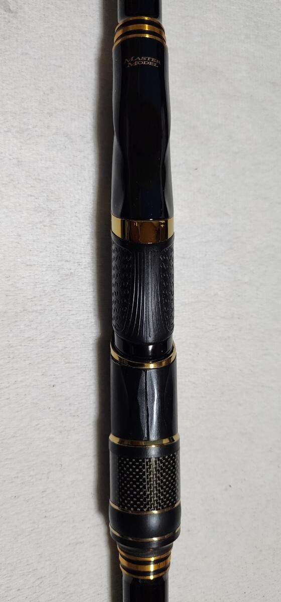 美品中古品 がまかつ がま磯 マスターモデル2 MASTERMODELⅡ 美品中古品 がまかつ がま磯 マスターモデル2 MASTERMODELⅡ