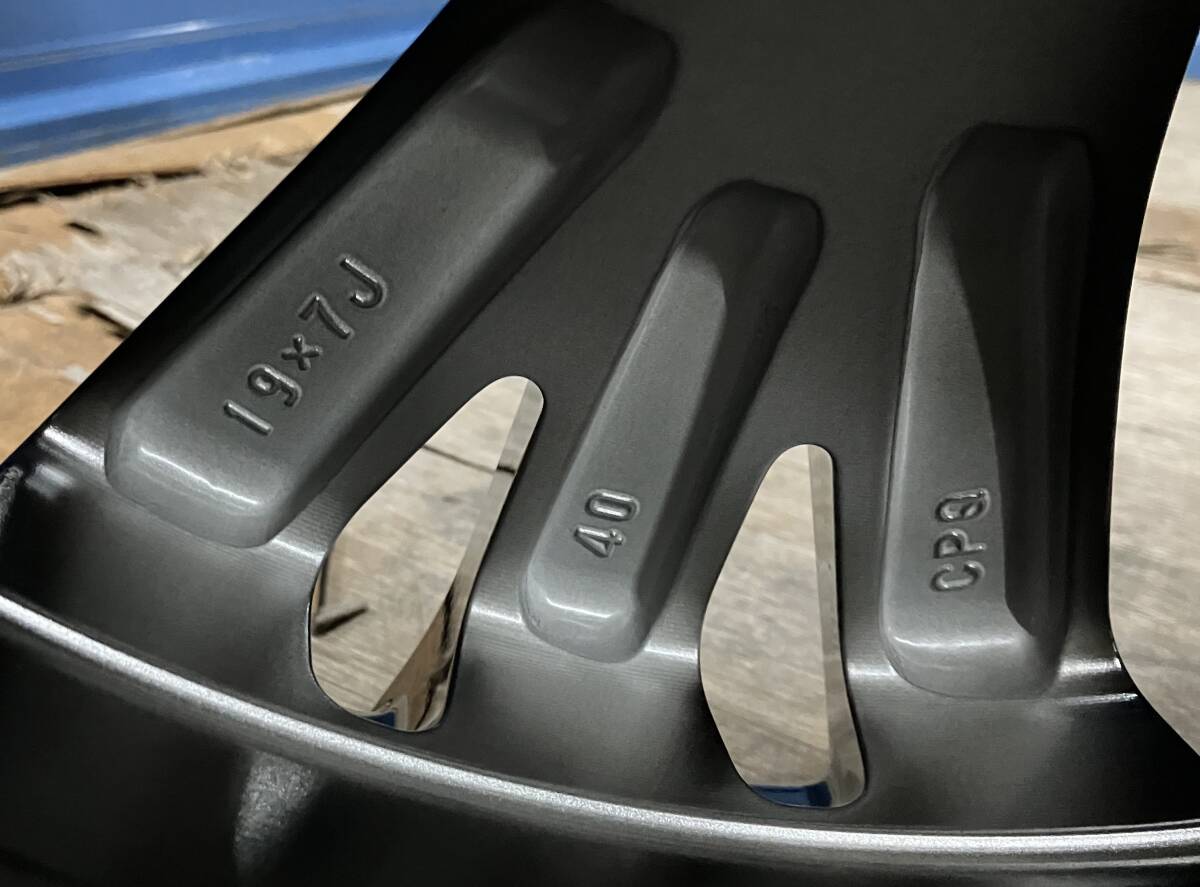 新車外し】トヨタ 現行 40系 ヴェルファイア Zプレミア 19インチ 新車外し】トヨタ 現行 40系 ヴェルファイア Zプレミア 19インチ