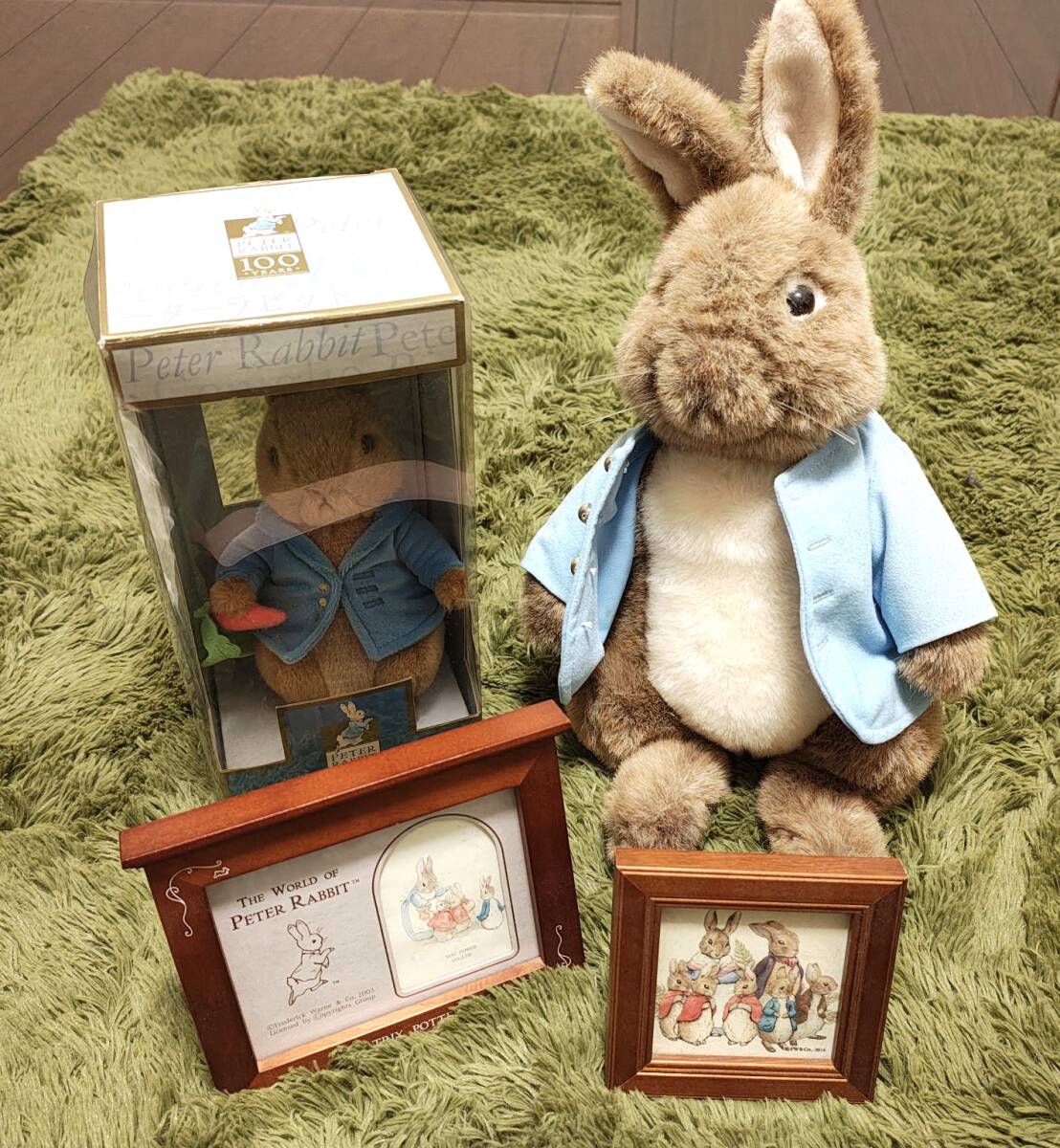 （中古）ピーターラビット　ぬいぐるみ 2体 + ピーターラビットフォトフレーム 2個