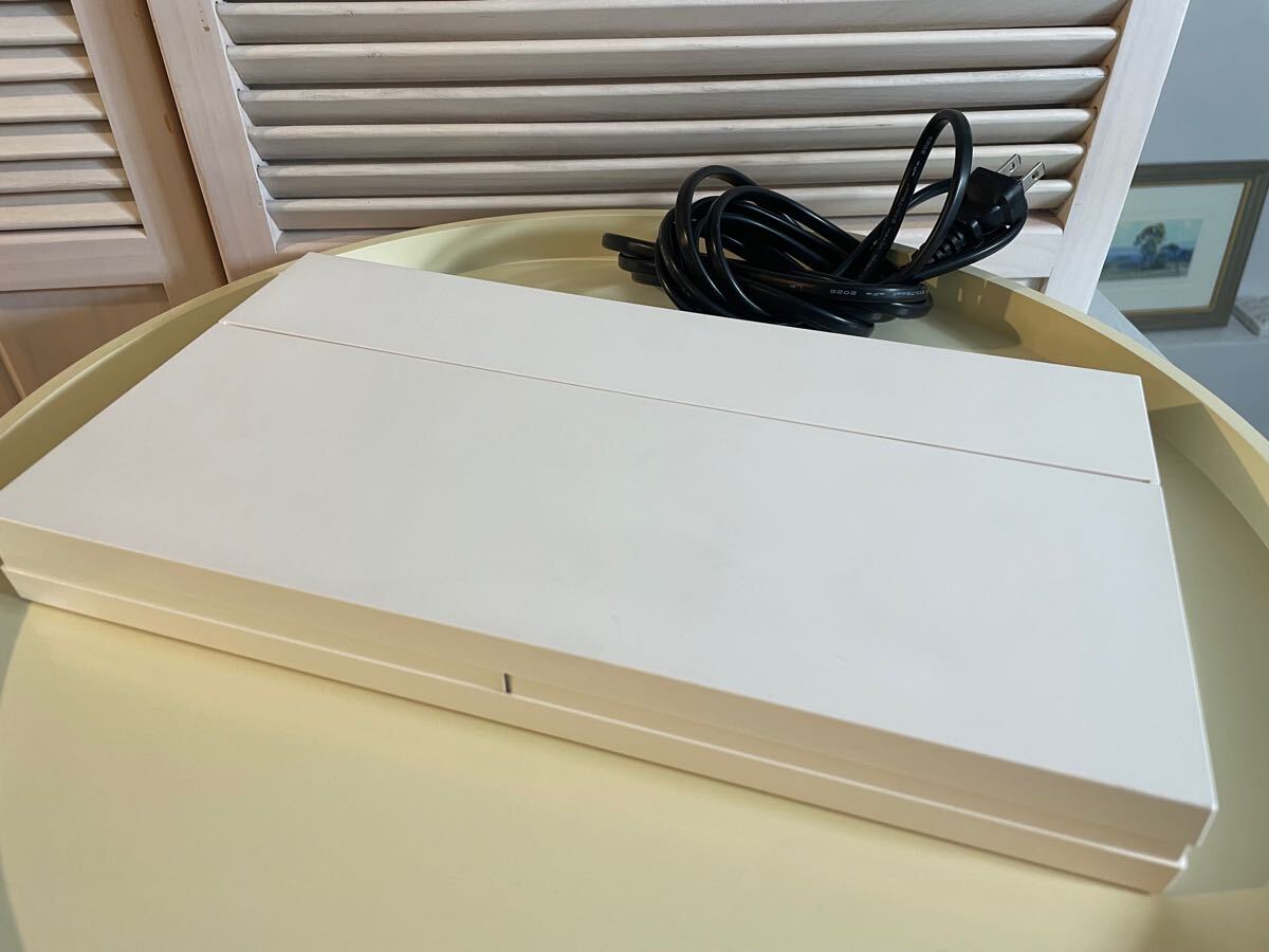 B&O BeoSound Essence ミュージックコントロールシステム B&O BeoSound Essence ミュージックコントロールシステム