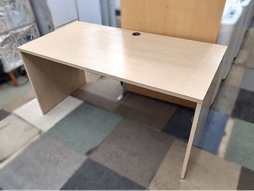 【オフィスデスク 配線孔×1 ナチュラルテイスト】スマイル 幅140cm 木製 ワークデスク 事務机 PCデスク 事務用品 学習机 スタディデスク