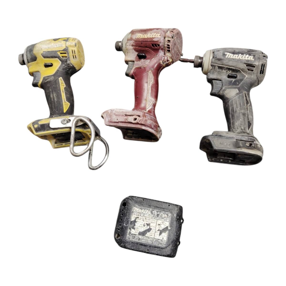 【中古品】makita マキタ 18V 充電式 インパクトドライバー TD172D 3個まとめ 電動工具 大工道具 A71725RZZ