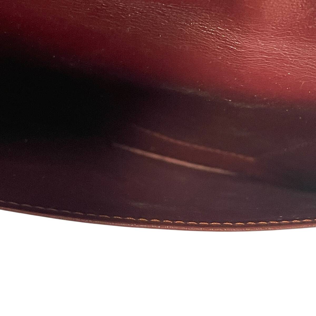 * б/у товар * Cartier Cartier Must линия клатч ручная сумка бордо Gold металлические принадлежности сумка для хранения иметь V68630NA