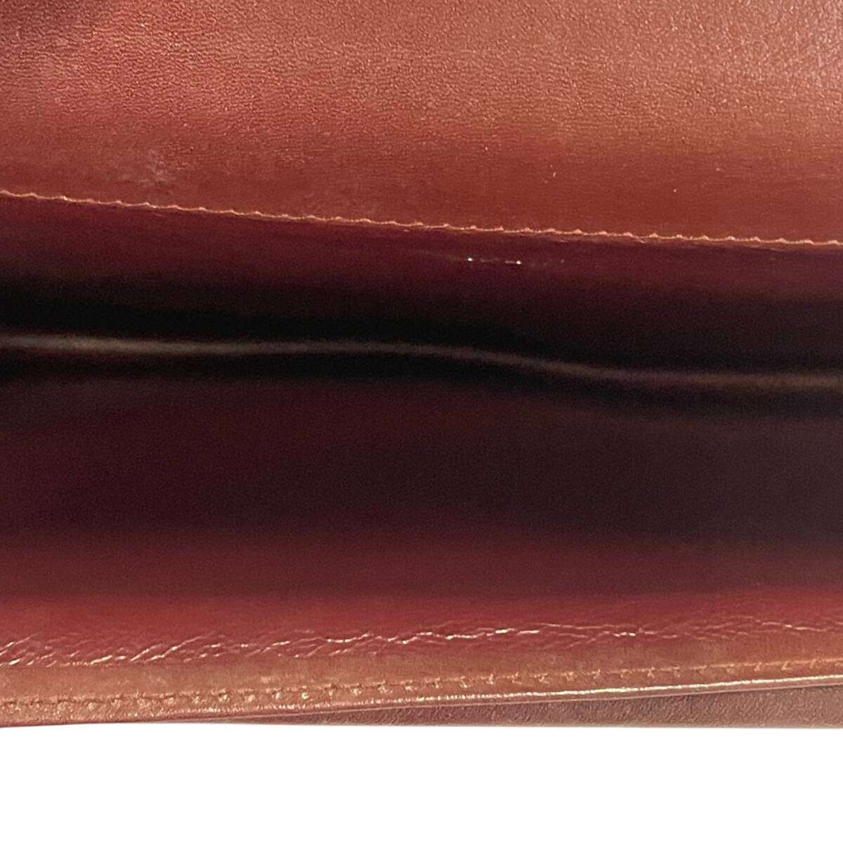 * б/у товар * Cartier Cartier Must линия клатч ручная сумка бордо Gold металлические принадлежности сумка для хранения иметь V68630NA