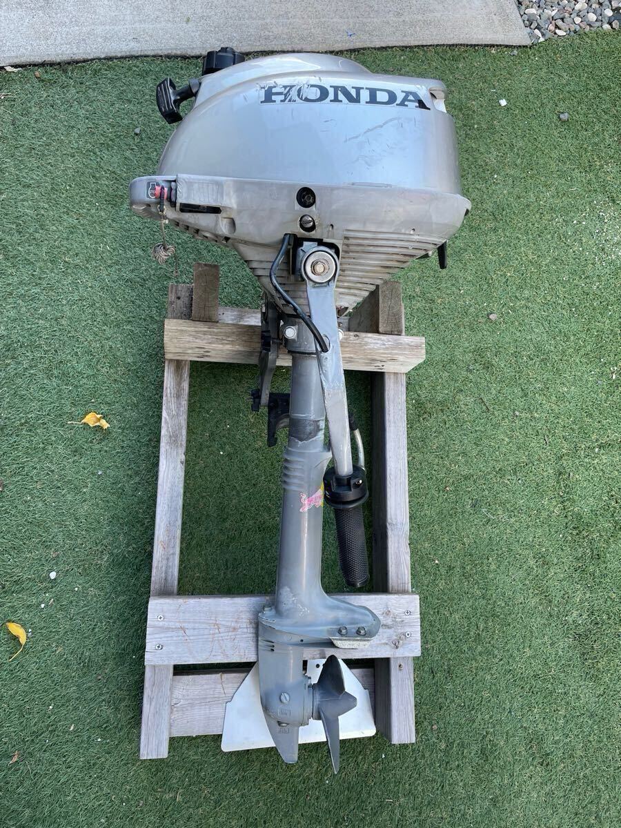 11220円 大阪直取大歓迎 TOHATSU 3.5馬力 船外機 エンジン - 10 11220円 大阪直取大歓迎 TOHATSU 3.5馬力 船外機 エンジン - 10