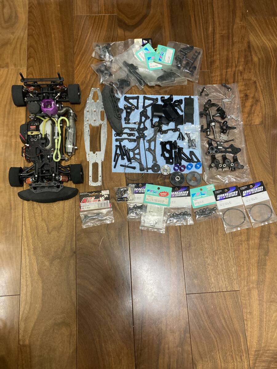 中古　無限　MTX4 エンジン、サーボ、新品、中古パーツ盛り沢山です。