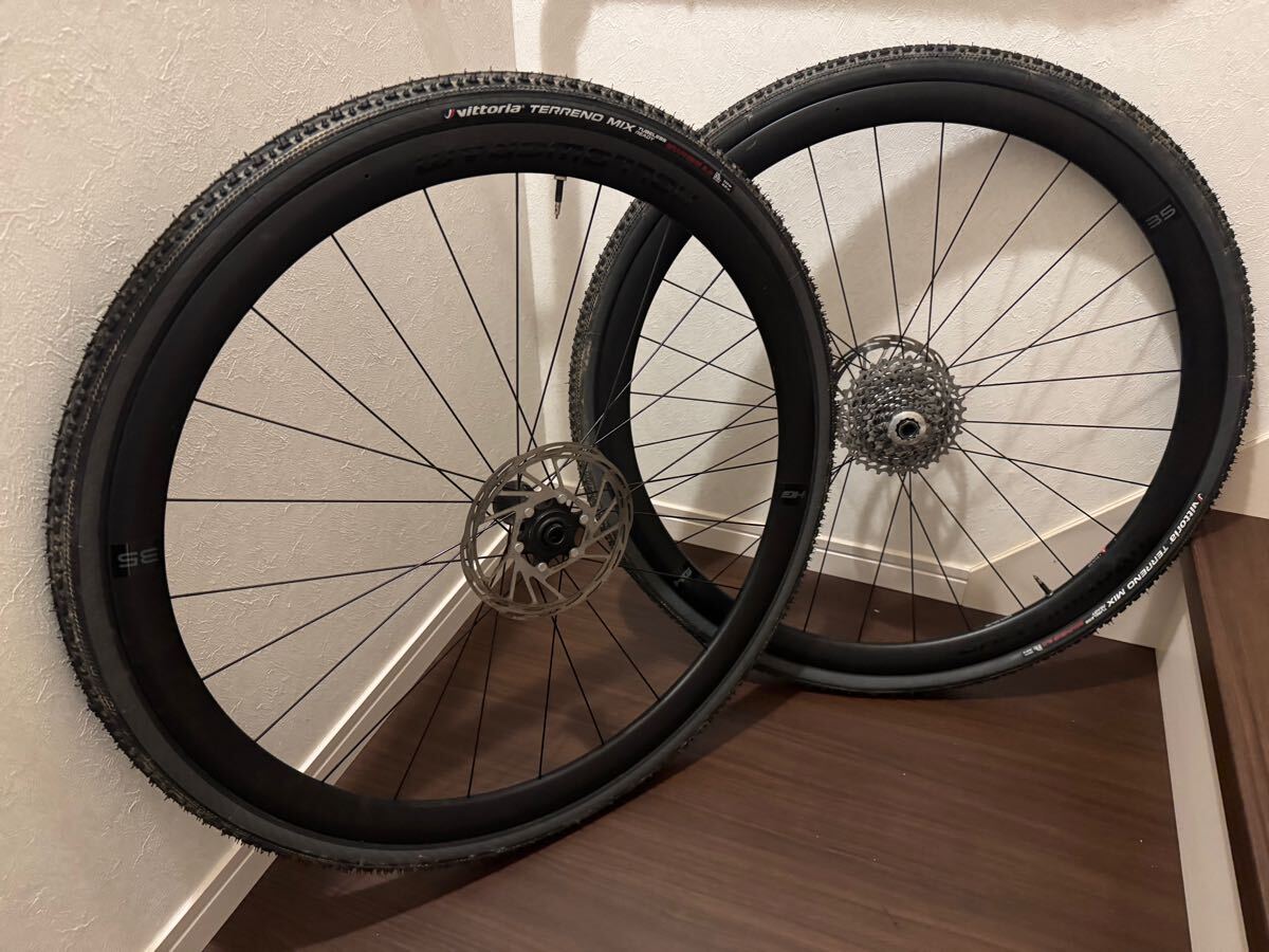 Yahoo!オークション - cannondale hollowgram HG35 ホイール Yahoo!オークション - cannondale hollowgram HG35 ホイール