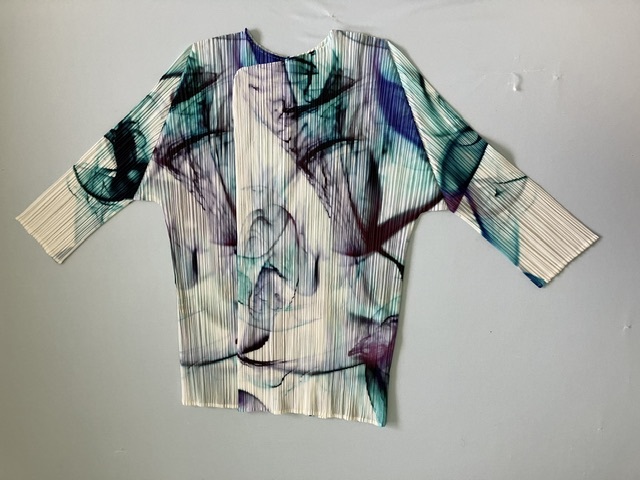PLEATS PLEASE プリーツプリーズ☆イッセイミヤケISSEY MIYAKE ☆トップス　上着