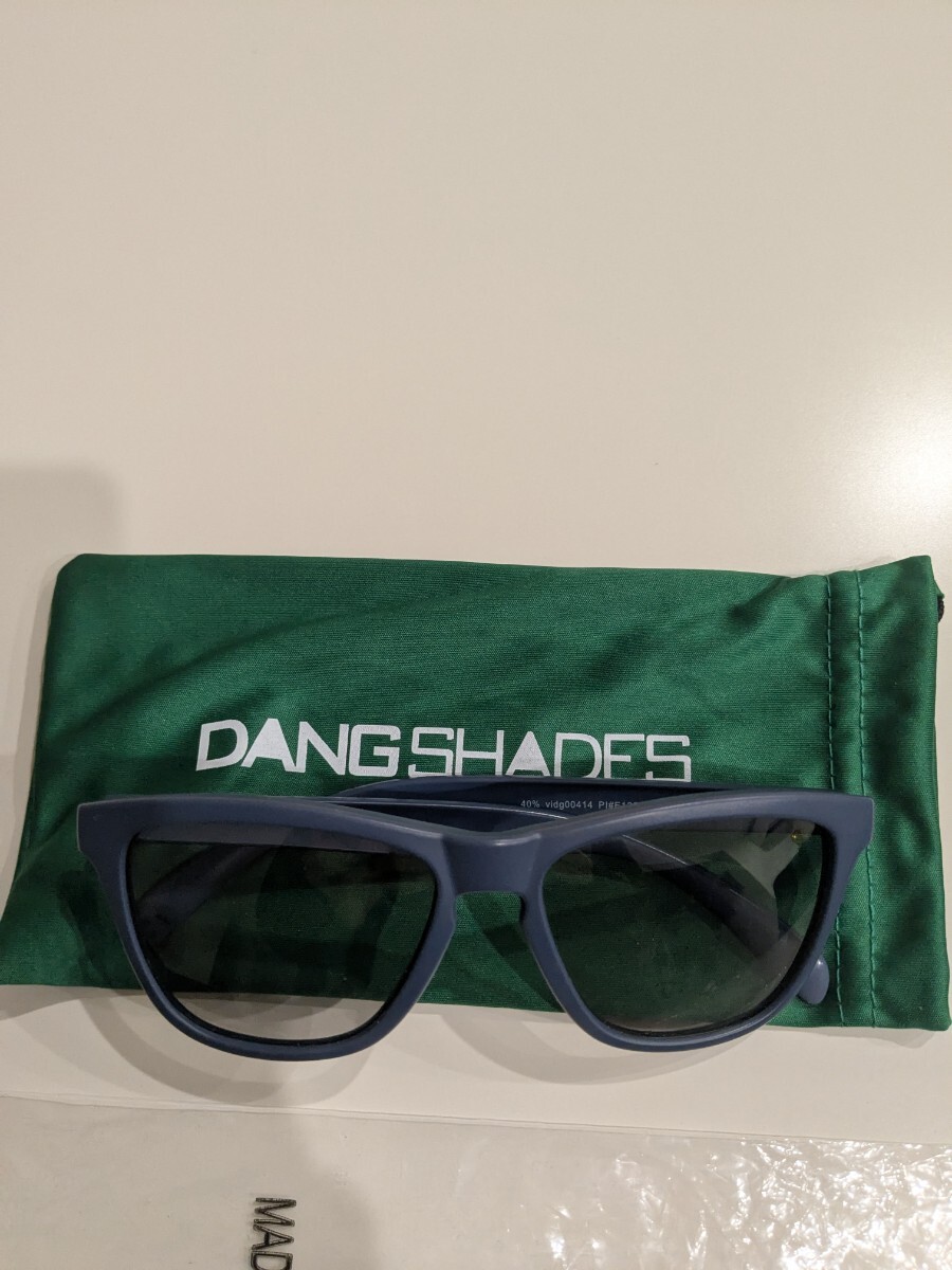 DANG SHADES(ダン・シェイディーズ) ORIGINAL NAVY Matte x Gray Polarized偏光レンズ