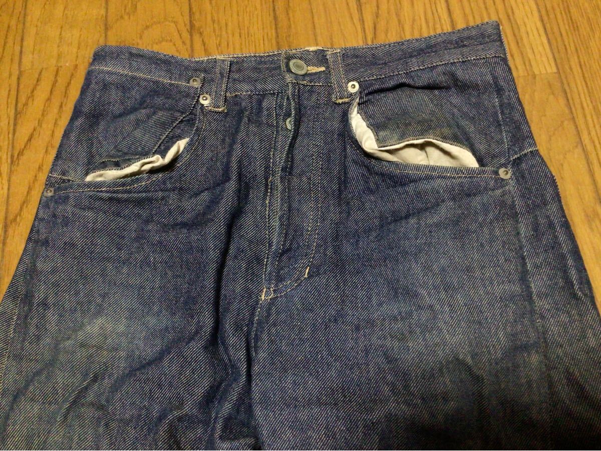 ボタンフライ ジーンズ(ウェスト68cm)★ デニムパンツ 綿100% 立体裁断_画像3