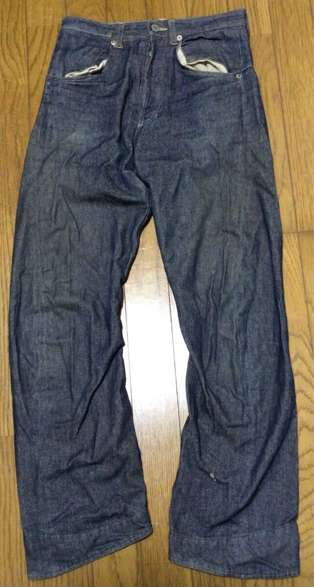 ボタンフライ ジーンズ(ウェスト68cm)★ デニムパンツ 綿100% 立体裁断_画像1