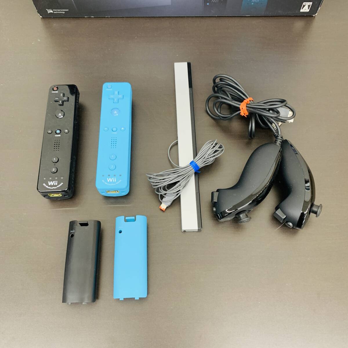 RVL-001 NINTENDO wii スポーツリゾート wiiリモコン2個セット RVL-001 NINTENDO wii スポーツリゾート wiiリモコン2個セット
