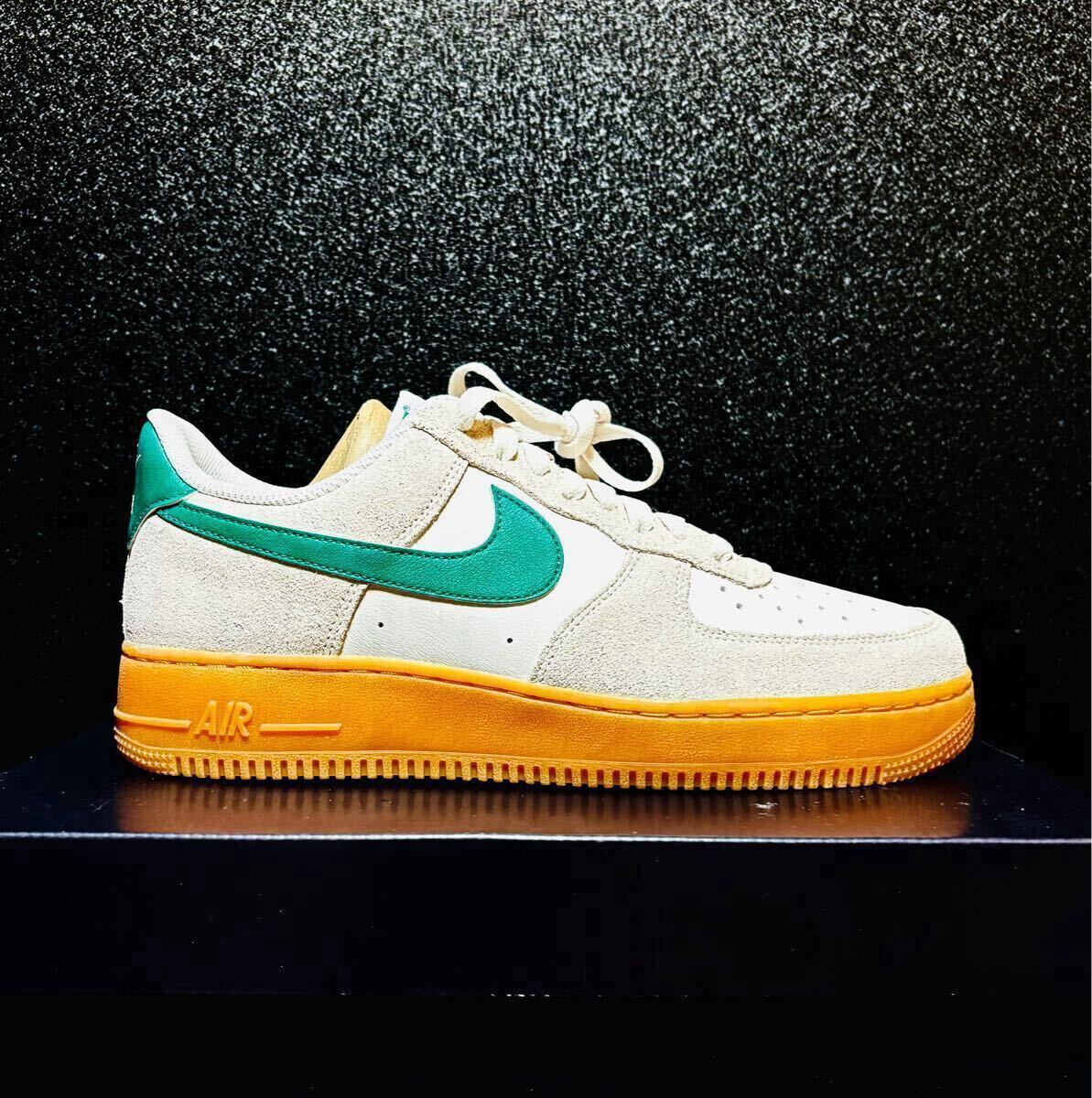 新品】27 5㎝ NIKE AIR FORCE 1 07 LV8 EMB ナイキ エアフォース