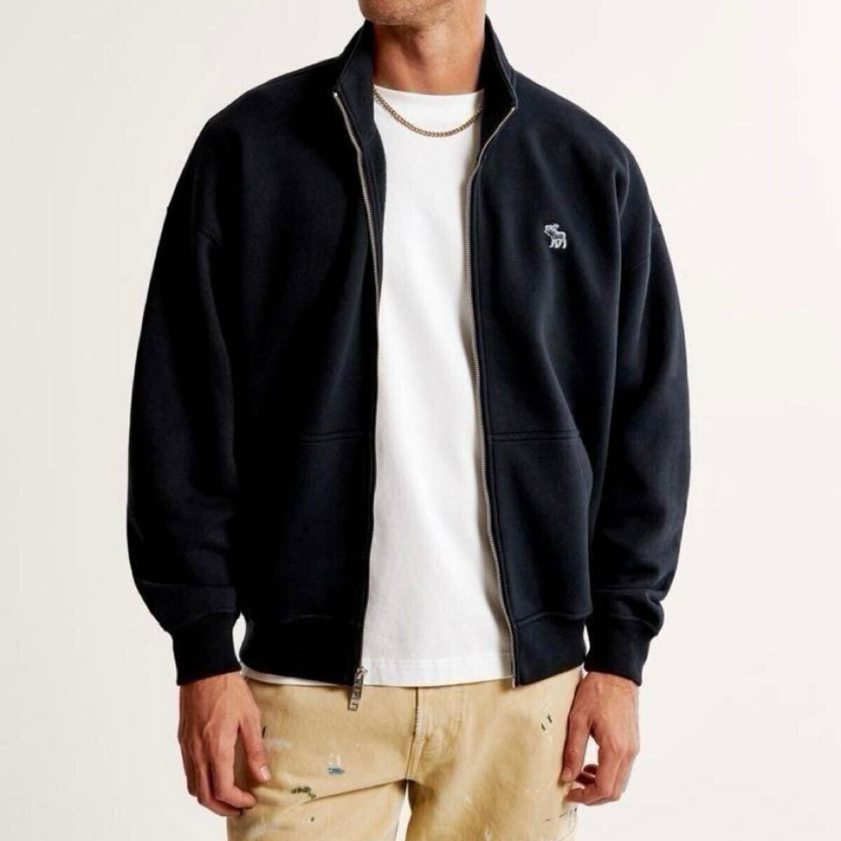 新品Abercrombie&Fitchアバクロ メンズトラックジャケットL 新品Abercrombie&Fitchアバクロ メンズトラックジャケットL