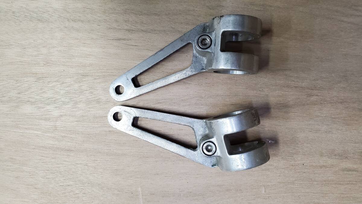 ライトステー 36パイ キジマ ホリゾン Z1 Z2 Z750rs cbx400f ライトステー 36パイ キジマ ホリゾン Z1 Z2 Z750rs cbx400f