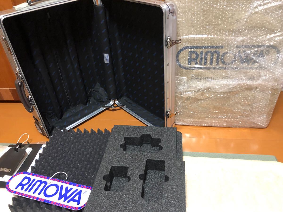 250個限定品☆美品☆希少☆RIMOWA リモワ クラシック フライト 250個限定品☆美品☆希少☆RIMOWA リモワ クラシック フライト