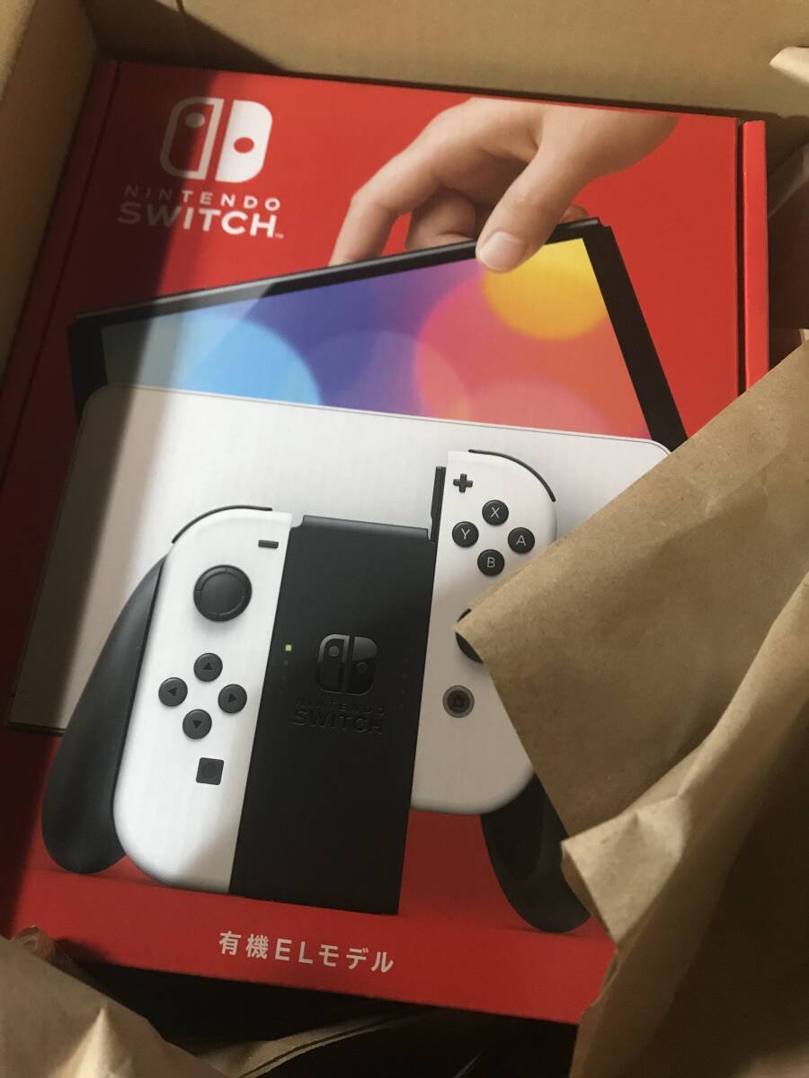 新品未開封　Nintendo Switch 有機ELモデル ホワイト　２０２5年１月１１日付け保証書あり