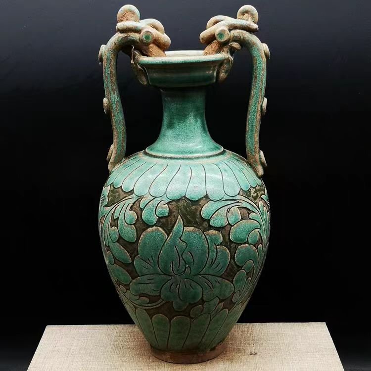  Song .. обжиг в печи зеленый .... цветок слива бутылка . дракон . бутылка .. фарфор украшение оборудование орнамент China художественное изделие изделие прикладного искусства . магазин 